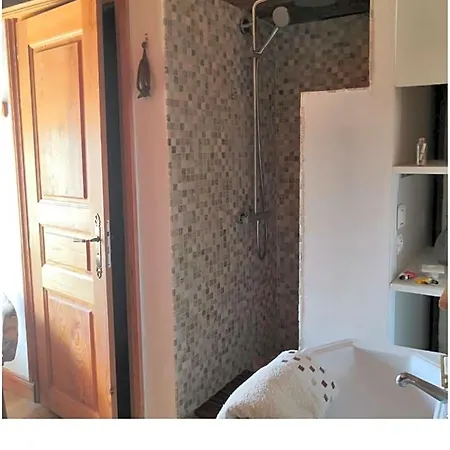 Les Logis De Bed & Breakfast Lestiac-Sur-Garonne