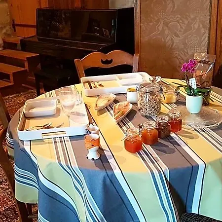 Les Logis De Bed & Breakfast Lestiac-Sur-Garonne