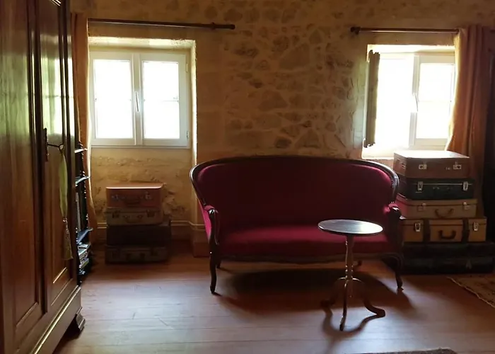 Les Logis De 4* Lestiac-Sur-Garonne